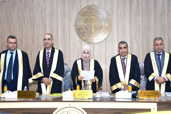 المشاركة في لجنة مناقشة علمية علنية